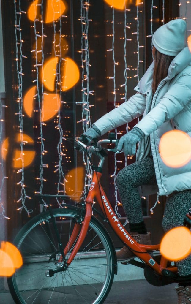 What To Wear While Cycling In A City 